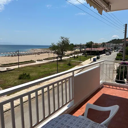 Manolis House Apartment Nea Poteidaia Exterior photo
