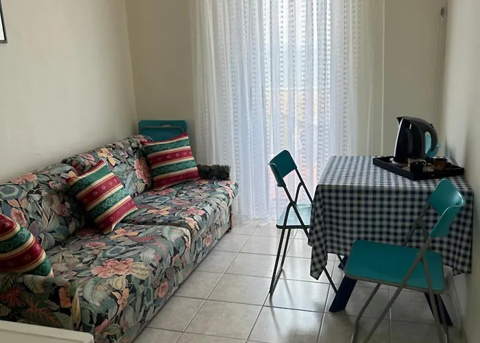 Manolis House
